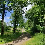 Emily's Garden Bed & Breakfast 3*
