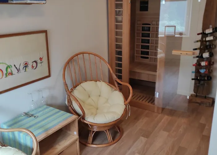 Emily's Garden Alojamento de Acomodação e Pequeno-almoço 3*